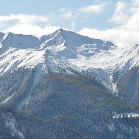 Attika 7546 아파트